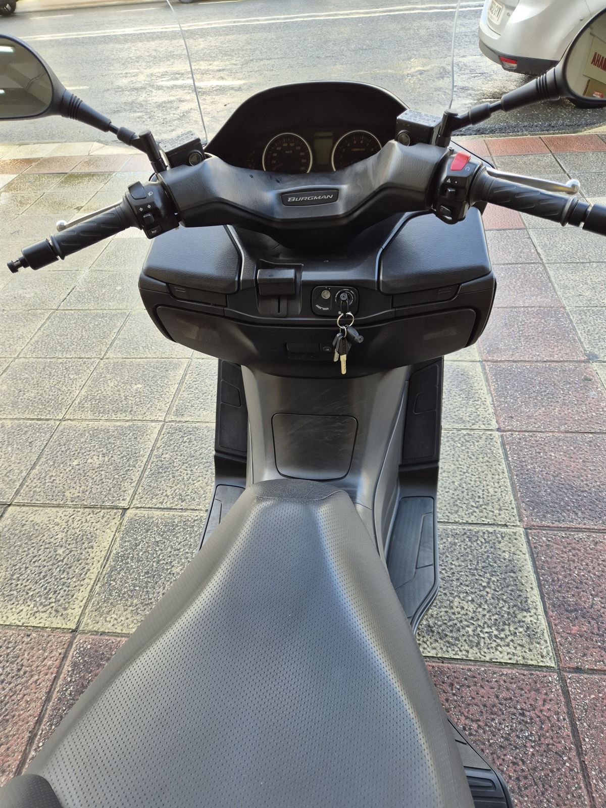 SUZUKI BURGMAN 400 - Imagen 5