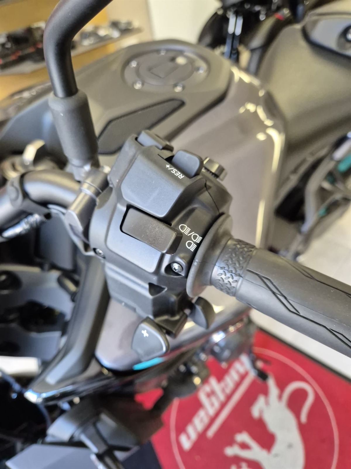YAMAHA MT-09 Y-AMT 35KW - Imagen 4