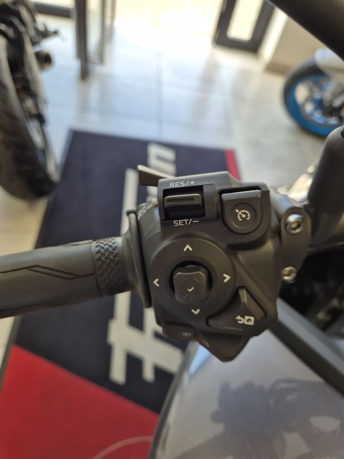 YAMAHA MT-09 Y-AMT 35KW - Imagen 5