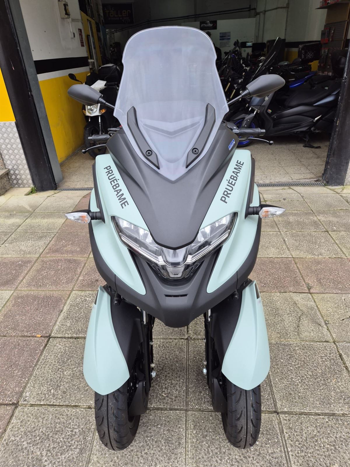 YAMAHA TRICITY 300 - Imagen 2