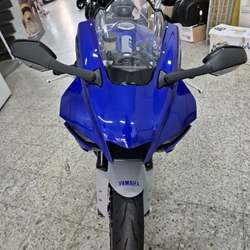 YAMAHA YZF-R1 - Imagen 2
